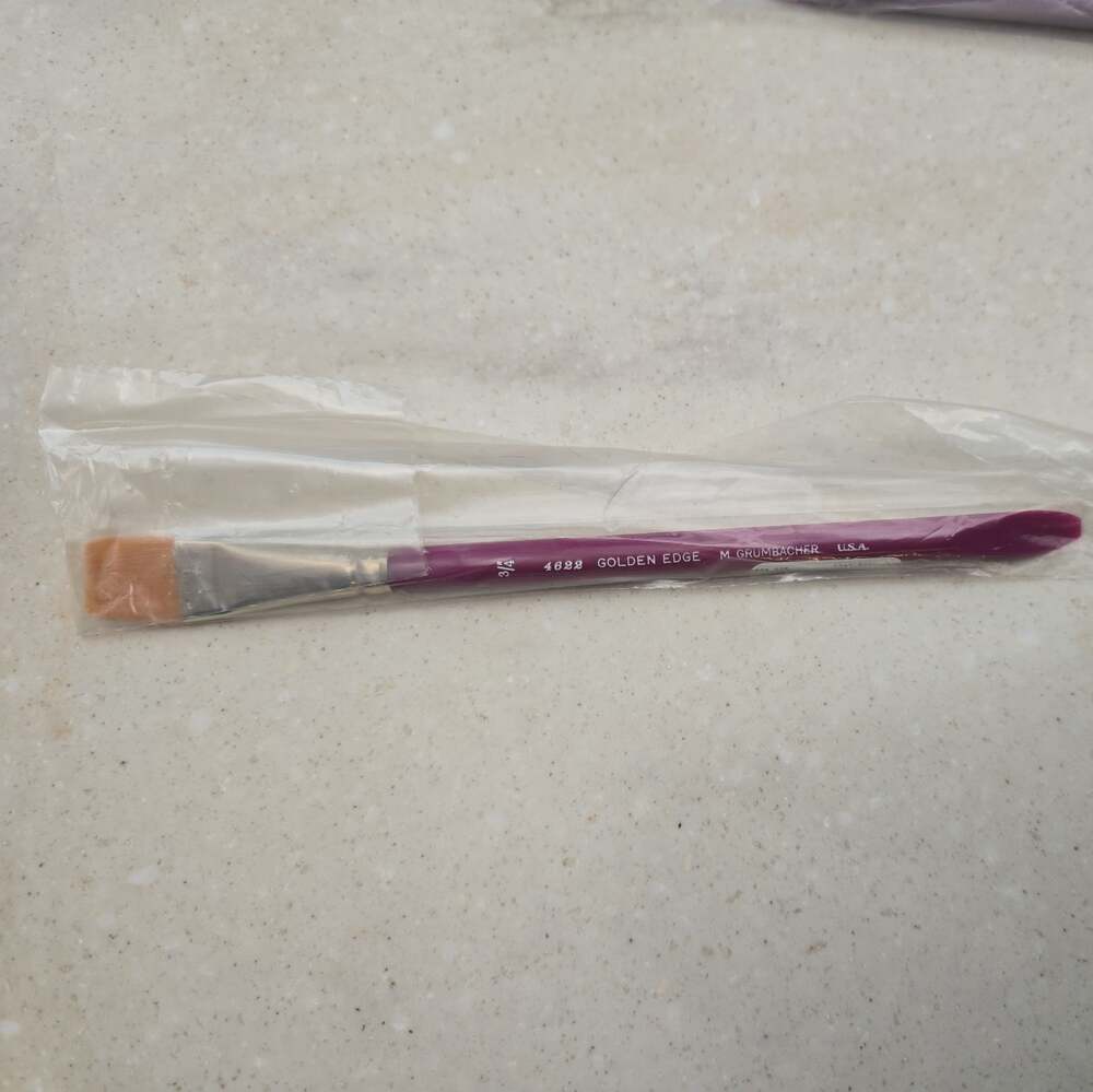 New M. Grumbacher 3/4" flat Golden Edge 4622 Paintbrush USA Crafts, Art